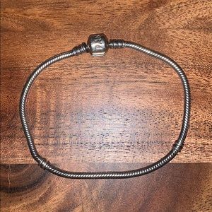 Pandora Silver 925 Bracelet (7 Inches)